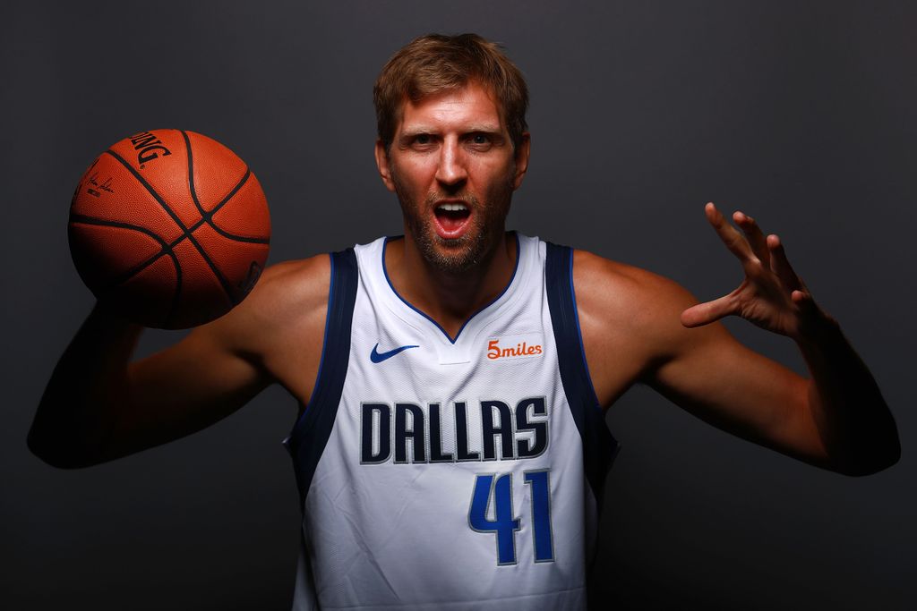 Dirk Nowitzki Kimdir?