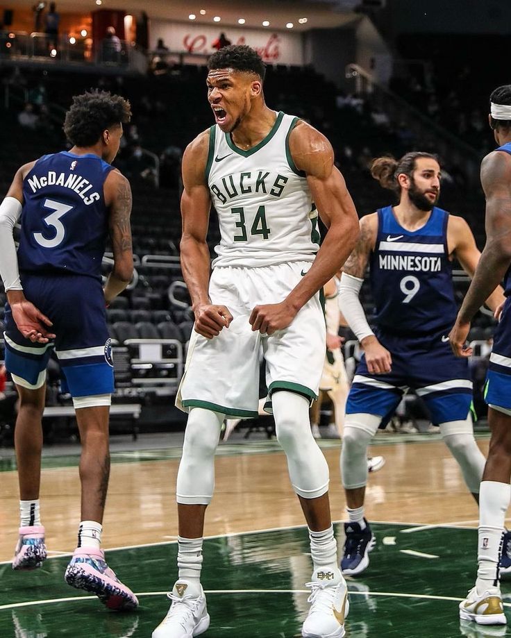 Giannis Antetokounmpo Basketbolcu Fotoğrafı