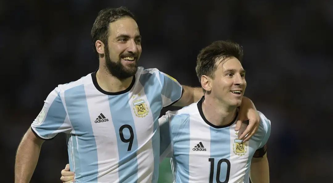 Gonzalo Higuaín Messi