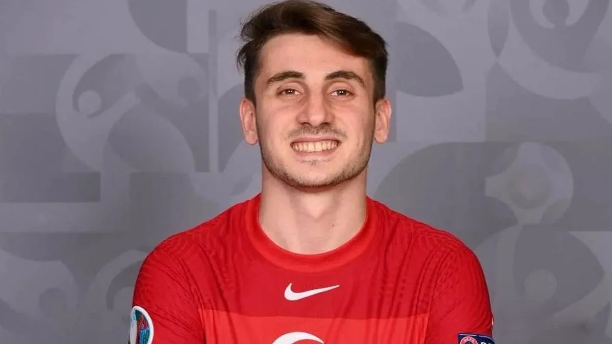 Kerem Aktürkoğlu Hayır Çalışmaları