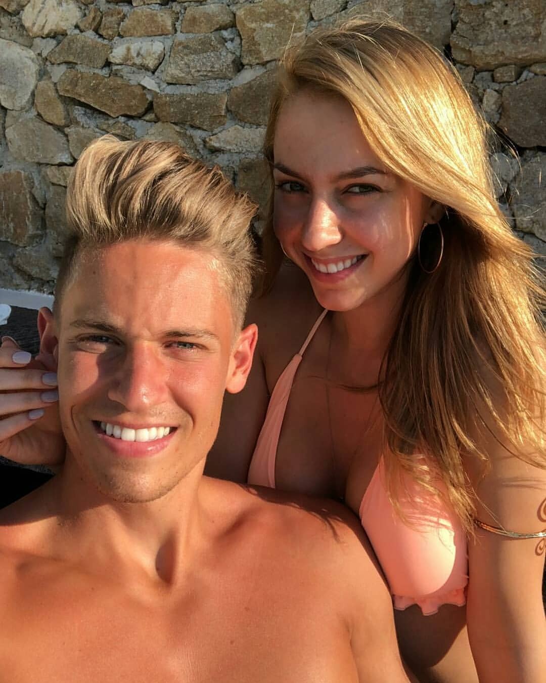 Marcos Llorente Eşi