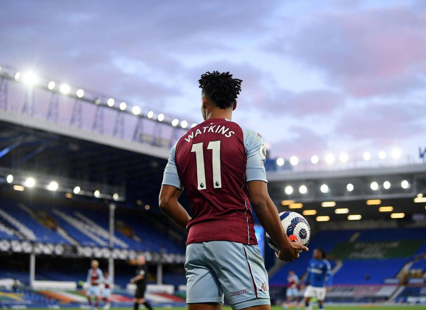 Ollie Watkins Forma Numarası