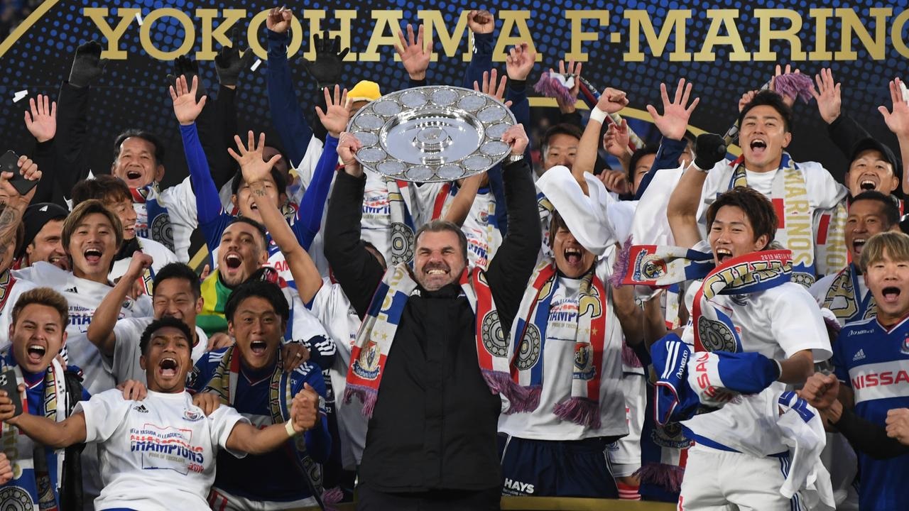 Postecoglou Yokohama Şampiyon