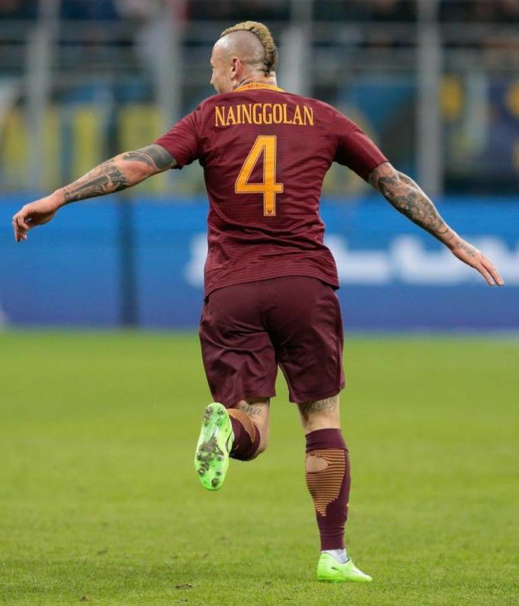 Radja Nainggolan Forma Numarası