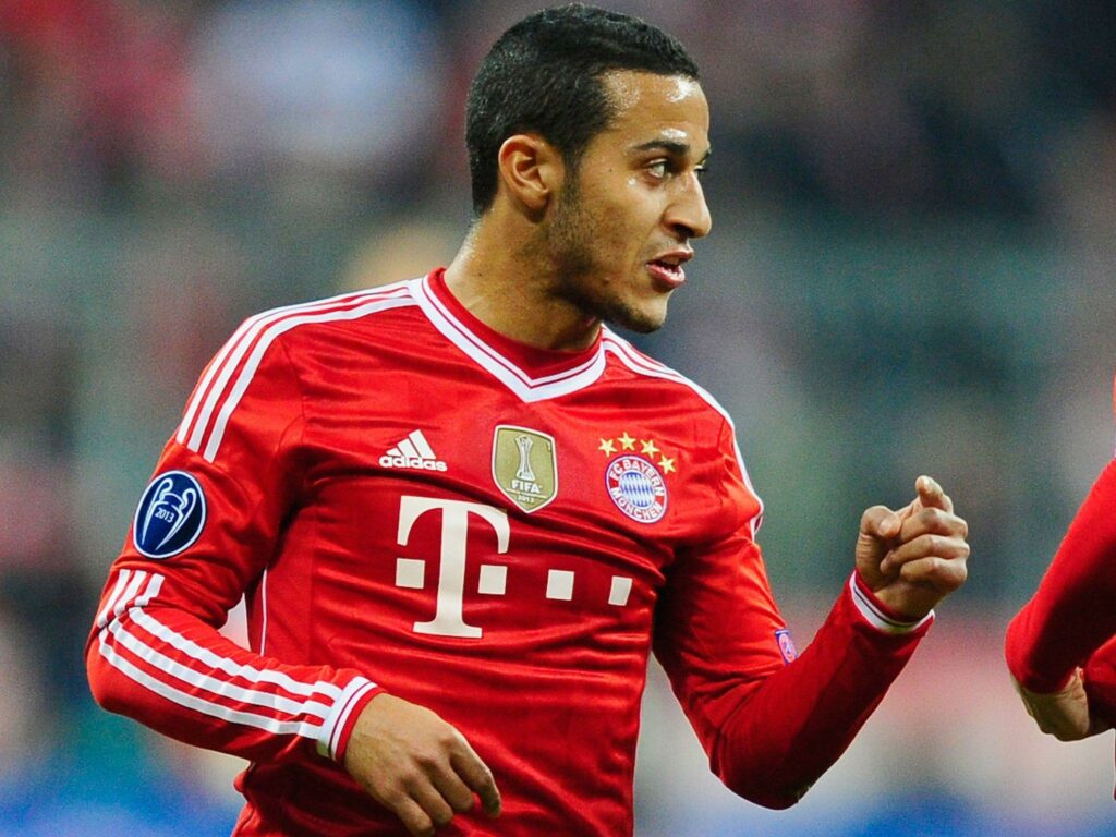 Thiago Alcántara 2021 Sözleşmesini Uzattı