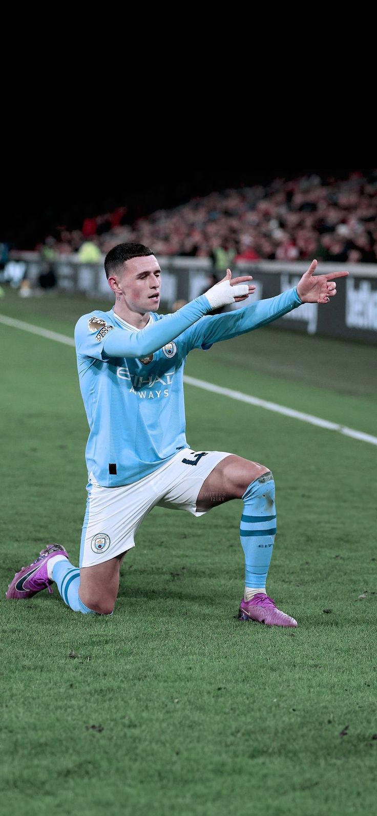 Phil Foden Duvar Kağıdı