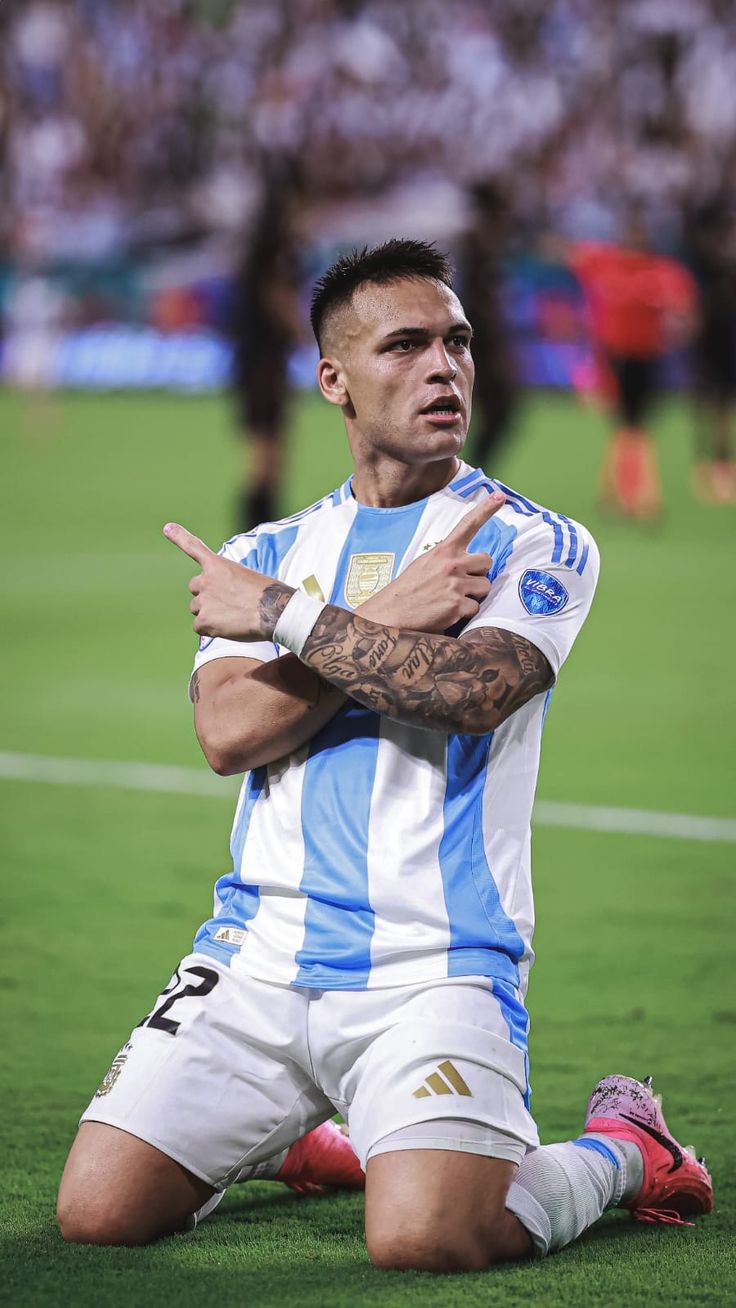 Lautaro Martínez Duvar Kağıdı